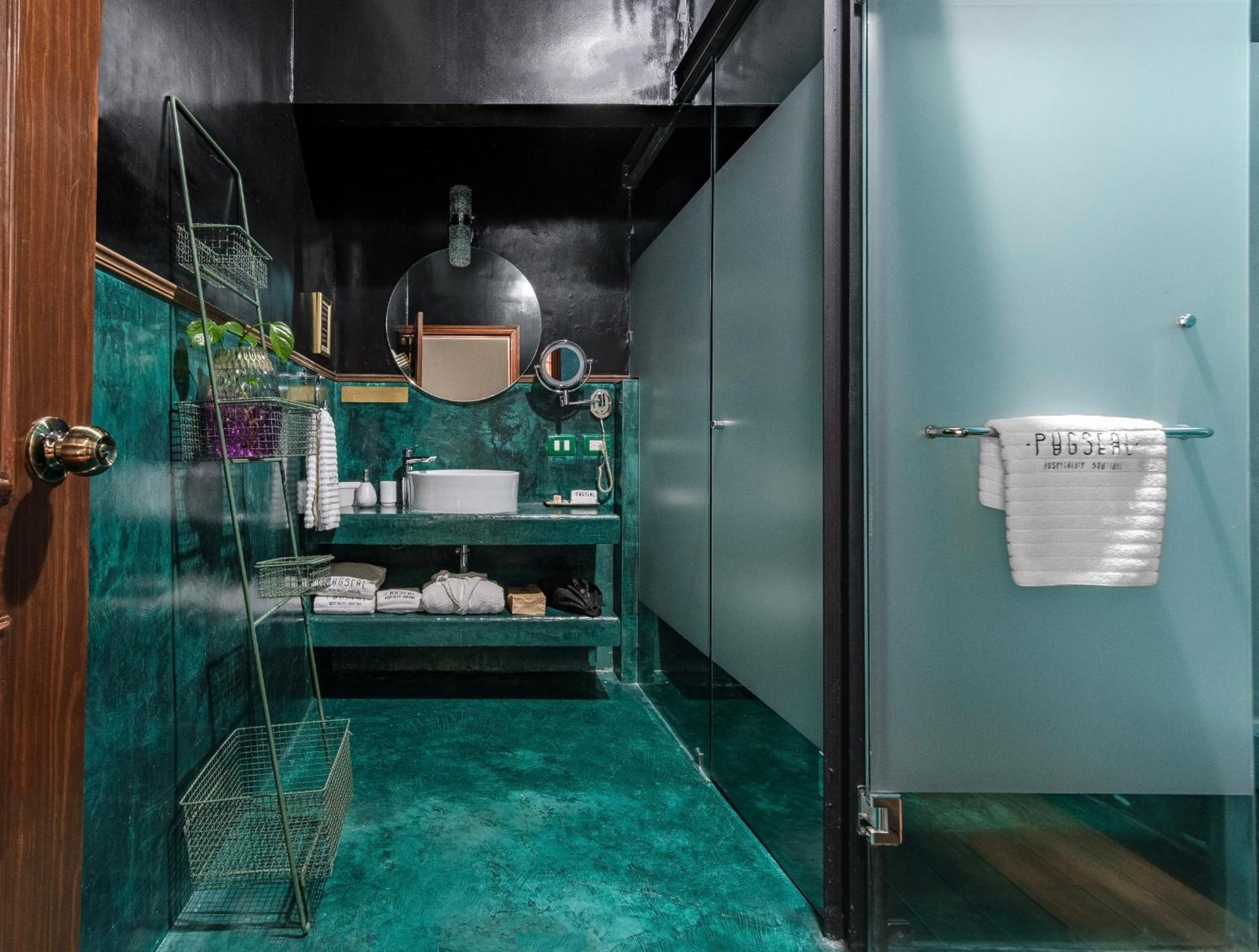 Pug Seal Polanco Anatole France Hotel Мексико Сити Стая снимка