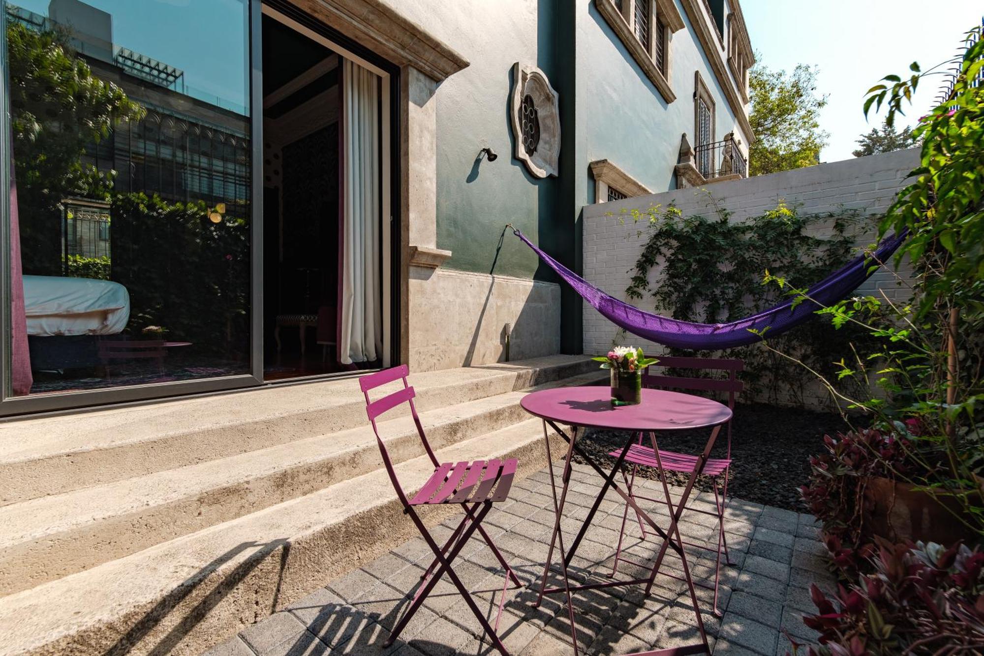 Pug Seal Polanco Anatole France Hotel Мексико Сити Екстериор снимка