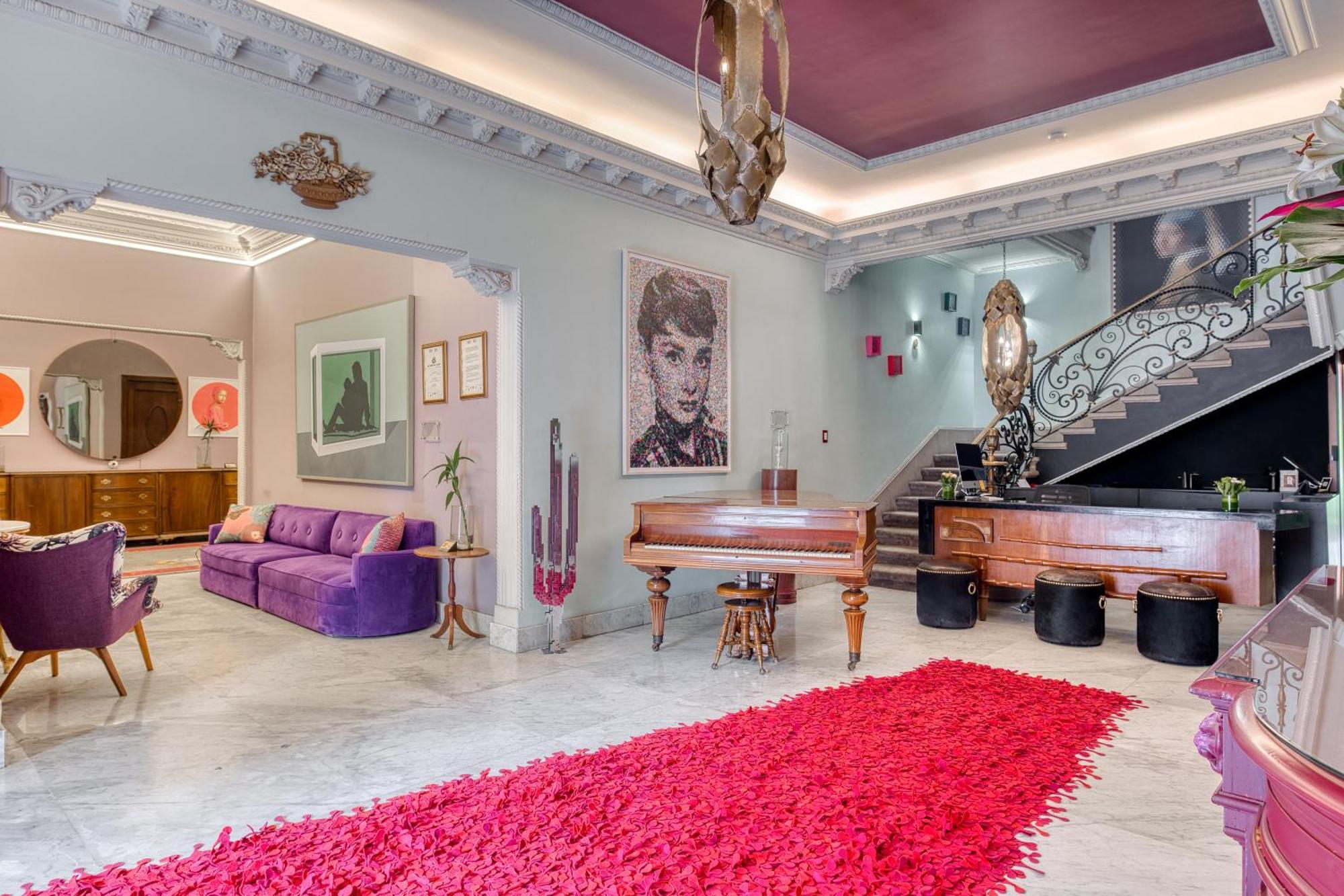 Pug Seal Polanco Anatole France Hotel Мексико Сити Екстериор снимка